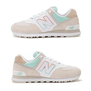 574 New Balance Sneakers